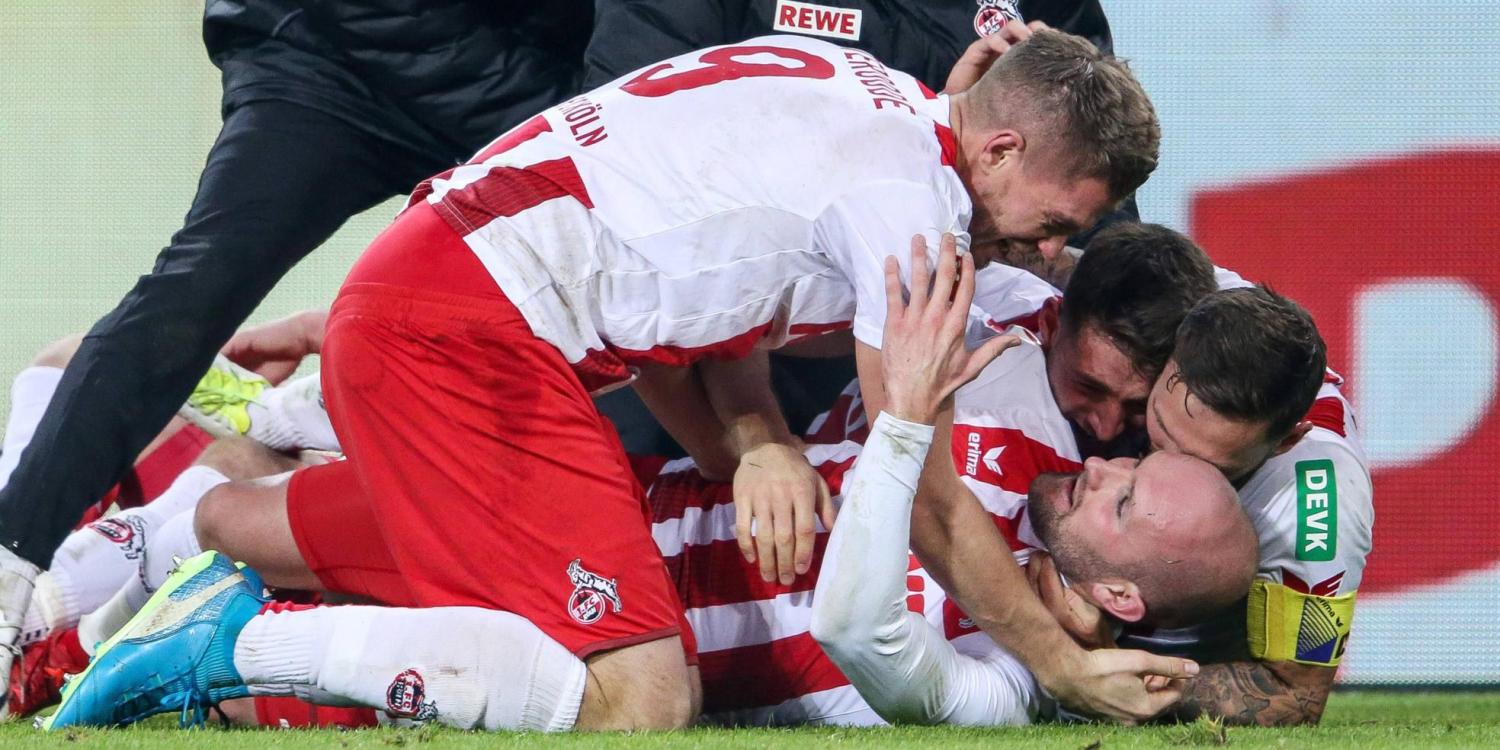 Konstantin Rausch flankt, Simon Terodde trifft zum Derbysieg für den 1. FC Köln