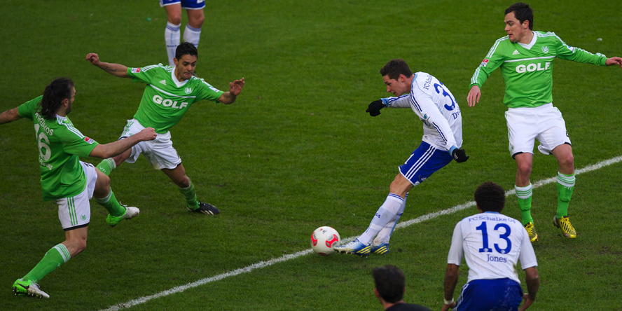 Julian Draxler traf gegen den VfL Wolfsburg doppelt.