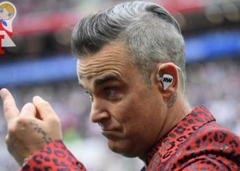 Robbie Williams trat vor dem Eröffnungsspiel der WM auf