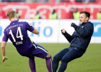 Zurücklehnen ist nicht: Pascal Köpke ist jetzt ein Bundesligaspieler!
