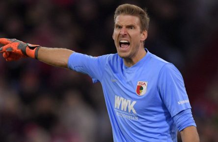 Andreas Luthe vom FC Augsburg
