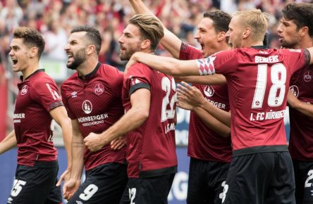 Der 1. FC Nürnberg feiert seinen ersten Saisonsieg