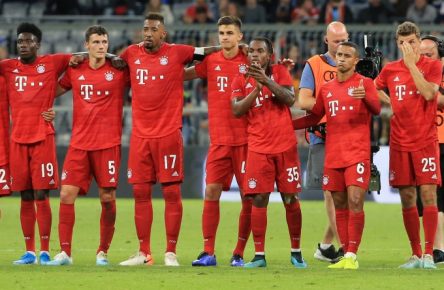 31.07.2019, Audi Cup 2019, FC Bayern vs Tottenham Hotspurs, Allianz Arena, Muenchen, Fussball im Bild : Sarpreet Singh (FCB), Alphonso Davies (FCB), Benjamin Pavard (FCB), Jerome Boateng (FCB), Ivan Mihaljevic (FCB), Renato Sanches (FCB), Thiago (FCB), Thomas Mueller (FCB), und Robert Lewandowski (FCB) *** 31 07 2019, Audi Cup 2019, FC Bayern vs. Tottenham Hotspurs, Allianz Arena, Munich, Football Sport, in picture Sarpreet Singh FCB , Alphonso Davies FCB , Benjamin Pavard FCB , Jerome Boateng FCB , Ivan Mihaljevic FCB , Renato Sanches FCB , Thiago FCB , Thomas Mueller FCB , and Robert Lewandowski FCB