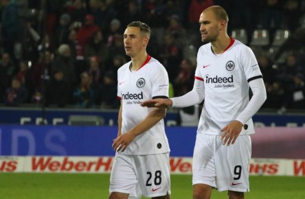 Dominik Kohr und Bas Dost von Eintracht Frankfurt