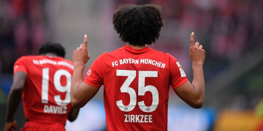 Joshua Zirkzee erzielte in nicht einmal 100 Bundesligaminuten bereits drei Treffer.