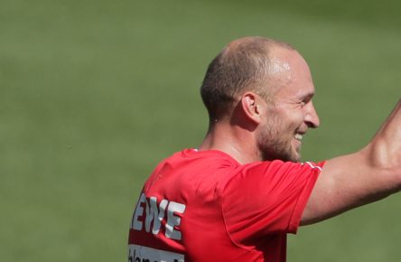 Jubelt bereits im Training beim 1. FC Köln: Toni Leistner