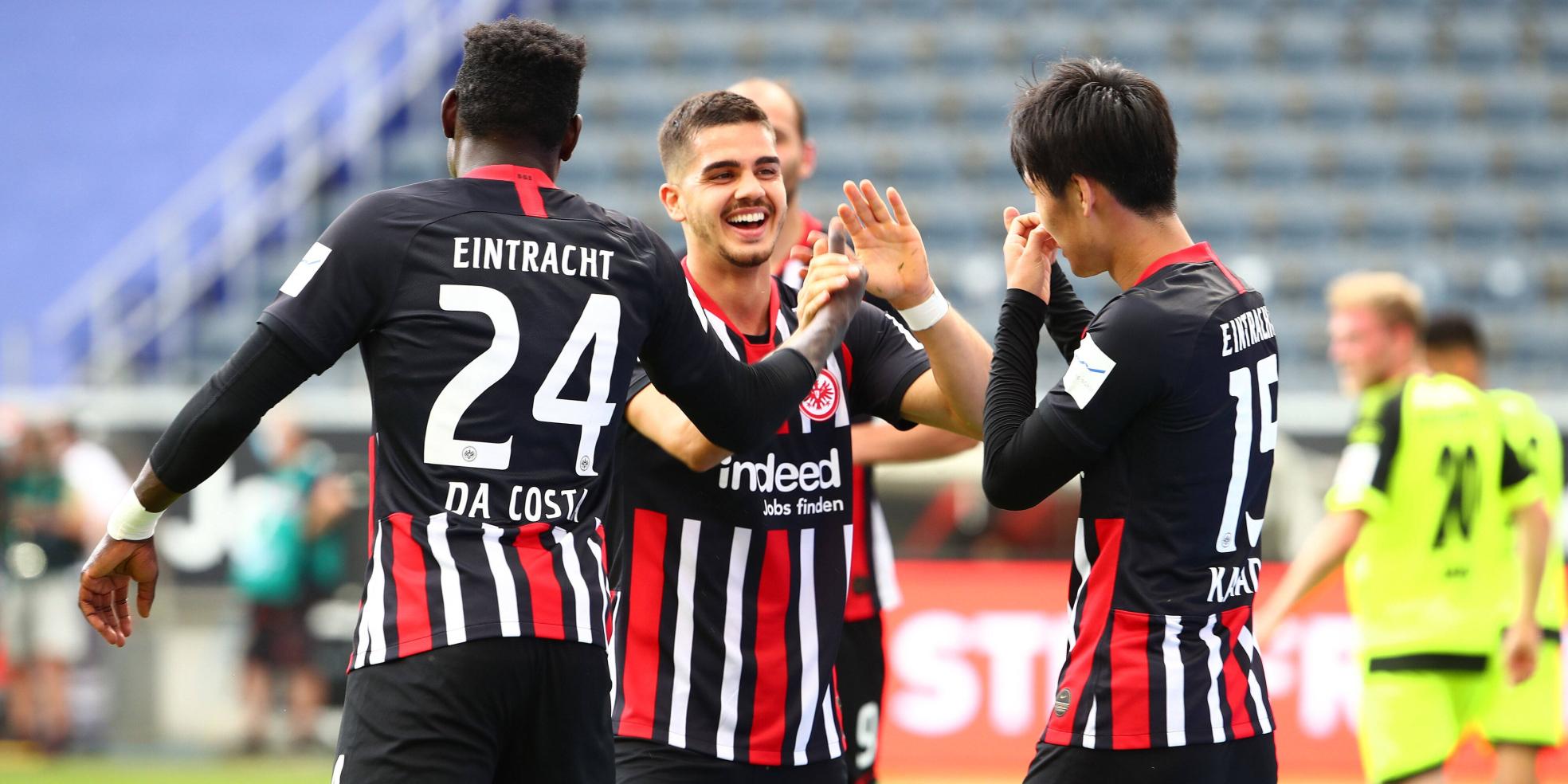 Danny da Costa, Andre Silva und Daichi Kamada von Eintracht Frankfurt