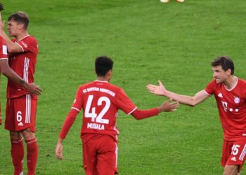 Jamals Musiala (r.) und Chris Richards könnten beim FC Bayern in den kommenden Wochen zum Einsatz kommen.