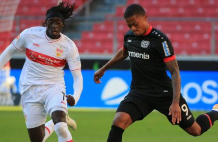 Leon Bailey im Duell mit Tanguy Coulibaly