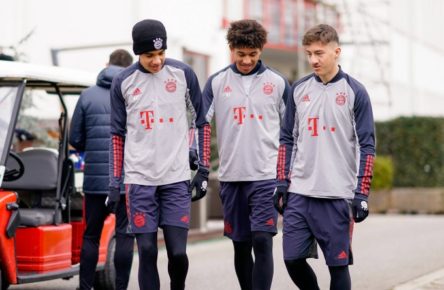 Jamal Musiala, Chris Richards und Angelo Stiller - die Zukunft des FC Bayern?