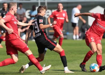 Jesper Lindström trifft für Eintracht Frankfurt