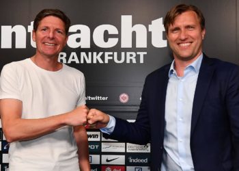 Oliver Glasner und Markus Krösche von Eintracht Frankfurt