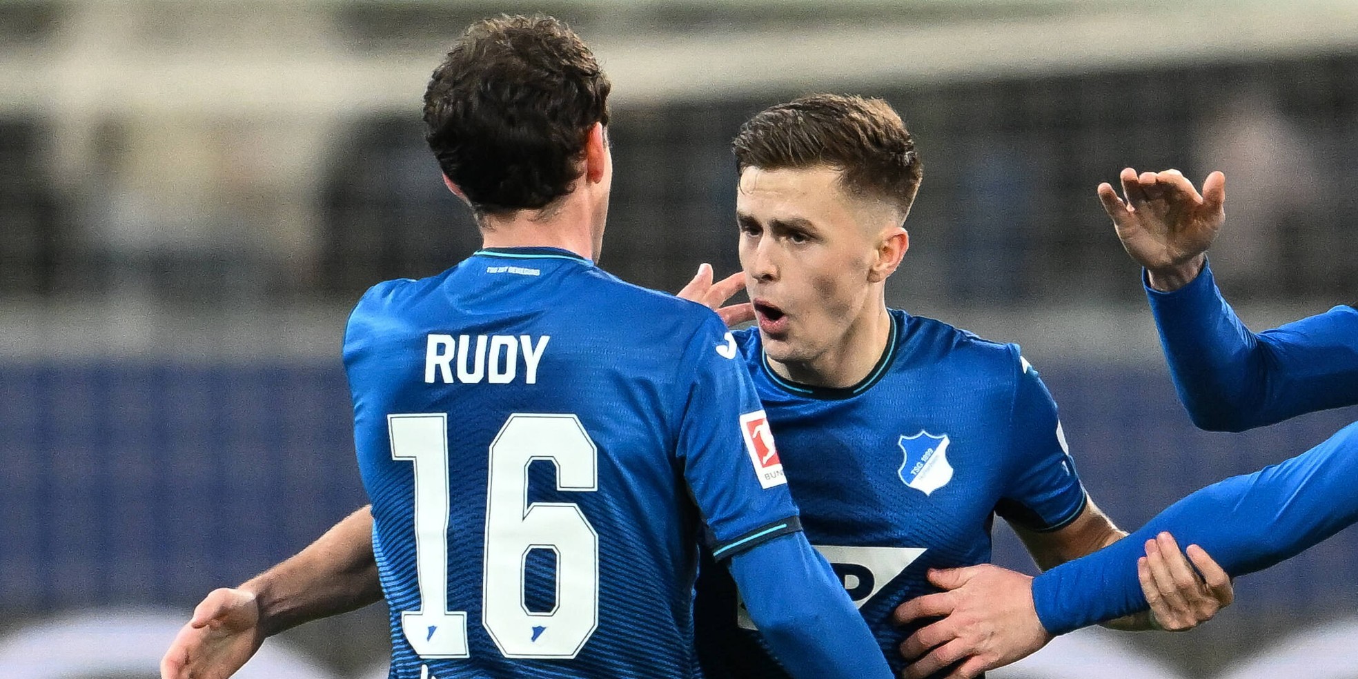 Bundesliga Sperren: Ersetzt Sebastian Rudy Christoph Baumgartner?