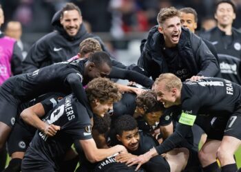 Eintracht Frankfurt beim Jubel gegen Real Betis