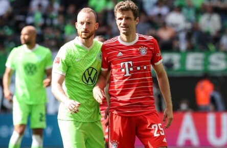 Teuer aber gut: Maximilian Arnold (VfL Wolfsburg) und Thomas Müller (Bayern München)