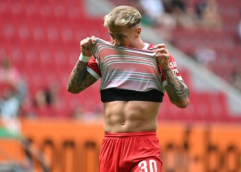 Niklas Dorsch vom FC Augsburg ist wieder verletzt