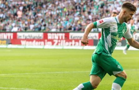 Der Spielplan könnte Romano Schmid vom SV Werder Bremen einige Punkte einbringen
