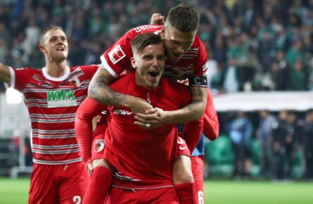 Der FC Augsburg gewinnt nach einem Tor von Demirovic in Bremen