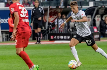 Der Spielplan könnte Jesper Lindström von Eintracht Frankfurt einige Punkte einbringen