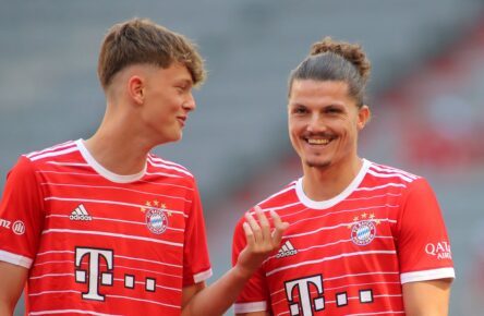 Paul Wanner und Marcel Sabitzer vom FC Bayern München