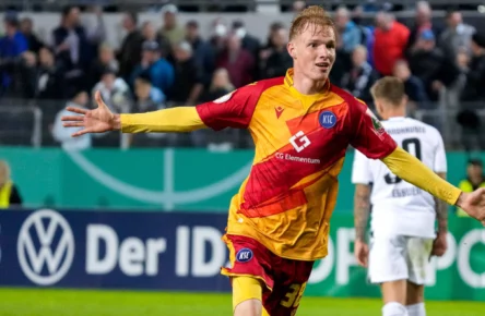 Transfergerüchte: Wechselt Tim Breithaupt vom Karlsruher SC zu Borussia Mönchengladbach?