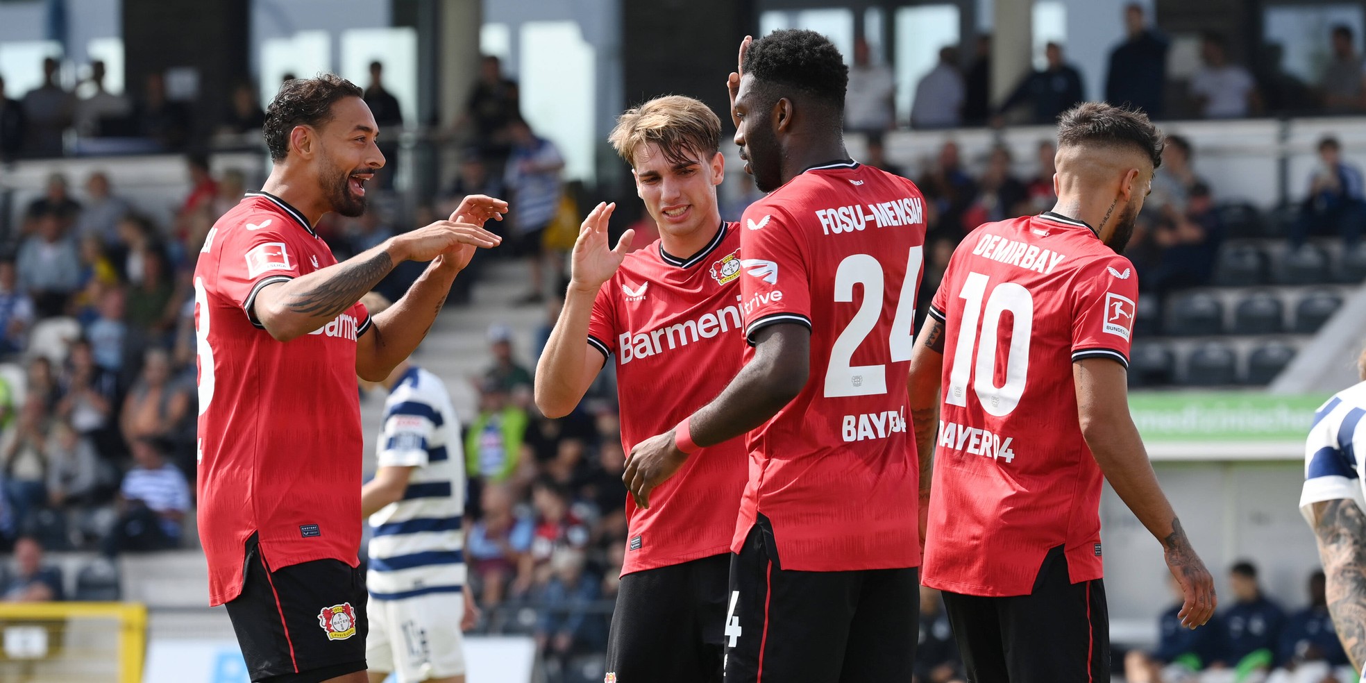 Transfergerüchte: Bayer Leverkusen könnte Timothy Fosu-Mensah ziehen lassen