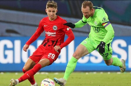 Jesper Lindström soll bei Eintracht Frankfurt im Endspurt sein Comeback geben