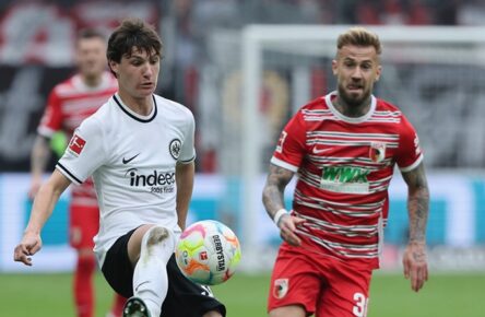 Schnäppchen für den Saisonübergang: Paxten Aaronson (Eintracht Frankfurt) und Niklas Dorsch (FC Augsburg)
