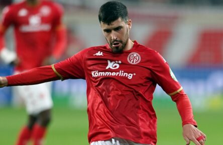 Transfergerüchte: Wechselt Aaron Martin (1. FSV Mainz 05) zum SV Werder Bremen?