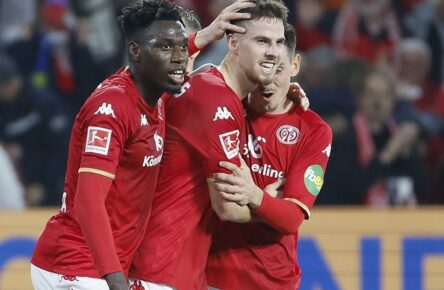 Transfergerüchte: Wechselt Anton Stach aus Mainz nach Gladbach?