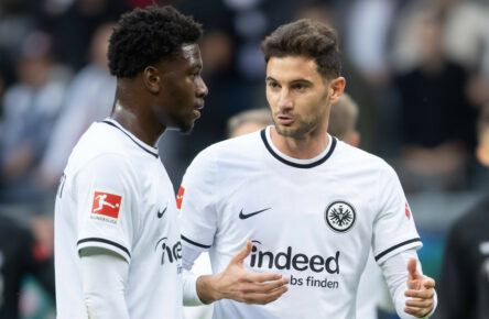 1. FC Köln an Faride Alidou von Eintracht Frankfurt (l.) interessiert