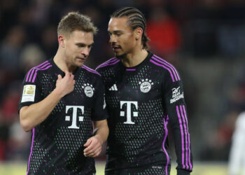 Joshua Kimmich und Leroy Sane vom FC Bayern München
