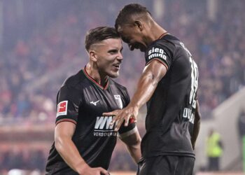 FC Augsburg: Ermedin Demirovic und Felix Uduokhai