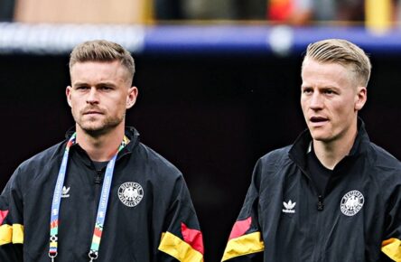 Maximilian Mittelstädt und Chris Führich (VfB Stuttgart) beim DFB