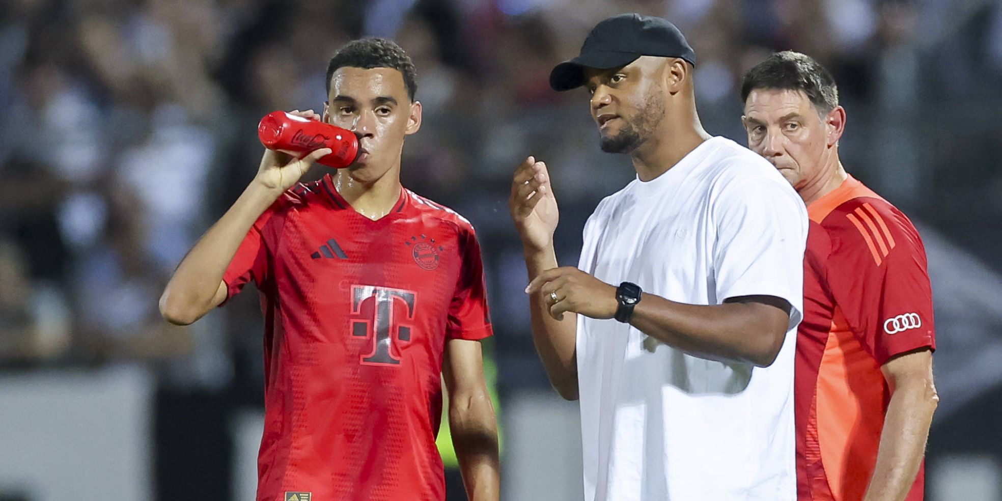 FC Bayern: Jamal Musial & Vincent Kompany