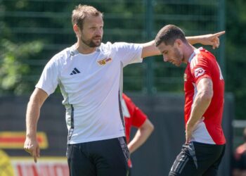 Union Berlin: Trainer Bo Svensson & Robin Gosens