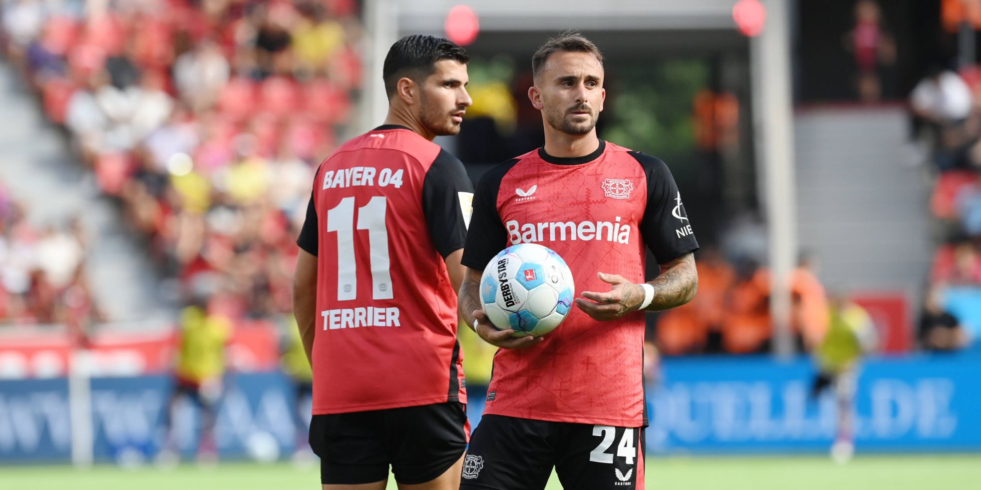 Bayer Leverkusen: Neuzugänge Martin Terrier und Aleix Garcia