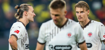 18.10.2024: Fußball: Borussia Dortmund-FC St. Pauli, 7. Spieltag im Signal-Iduna-Park. St. Paulis Jackson Irvine l-r, St. Paulis Johannes Eggestein und St. Paulis Eric Smith sind enttäuscht. WICHTIGER HINWEIS: Gemäß den Vorgaben der DFL und des DFB ist es untersagt, in dem Stadion und/oder vom Spiel angefertigte Fotoaufnahmen in Form von Sequenzbildern und/oder videoähnlichen Fotostrecken zu verwerten bzw. verwerten zu lassen. *** 18 10 2024 Football Borussia Dortmund FC St Pauli, Matchday 7 at Signal Iduna Park St Paulis Jackson Irvine l r , St Paulis Johannes Eggestein and St Paulis Eric Smith are disappointed IMPORTANT NOTE In accordance with the regulations of the DFL and the DFB, it is prohibited to exploit or have exploited photographs taken in the stadium and or of the match in the form of sequential images and or video-like photo series Copyright: xKirchner/DavidxInderliedx