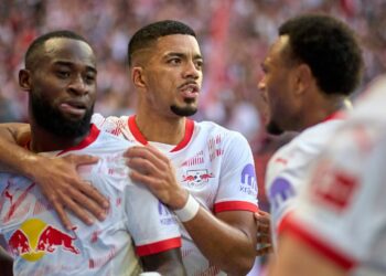 RB Leipzig: Lutsharel Geertruida & Benjamin Henrichs