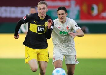 Maximilian Beier von Borussia erzielte erst nach dem Spiel beim FC Augsburg sein erstes Saisontor