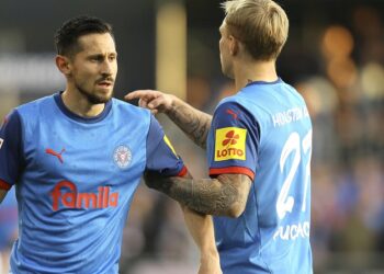 Holstein Kiel und Steven Skrzybski haben zwei Sechs-Punkte-Spiele vor der Brust