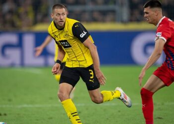 Baldiges Comeback beim BVB: Waldemar Anton (hier gegen den 1. FC Heidenheim)