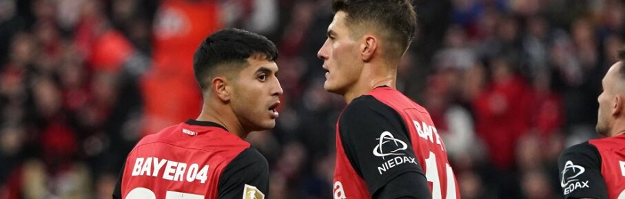 Fussball, 1.BL Saison 2024/2025 Bayer 04 Leverkusen vs 1. FC Heidenheim , Bayarena Leverkusen Exquiel Palacios, Patrik Schick beide Bayer 04 Leverkusen *** Soccer, 1 BL Season 2024 2025 Bayer 04 Leverkusen vs 1 FC Heidenheim , Bayarena Leverkusen Exquiel Palacios, Patrik Schick both Bayer 04 Leverkusen