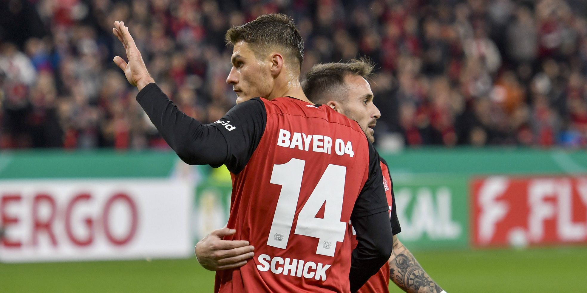 Patrik Schick & Aleix Garcia von Bayer Leverkusen