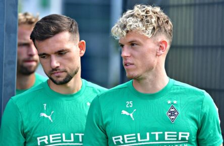 Konkurrenten bei Borussia Mönchengladbach: Kevin Stöger und Robin Hack