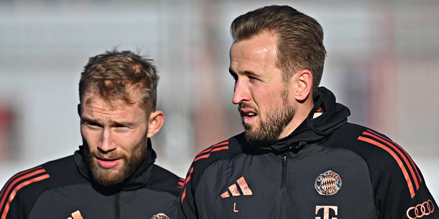 Konrad Laimer und Harry Kane (FC Bayern München)