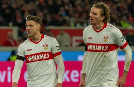 Ermedin Demirovic und Nick Woltemade vom VfB Stuttgart