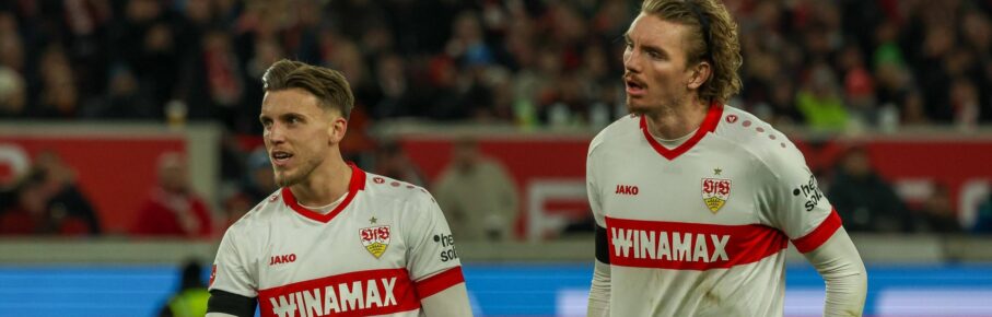 Ermedin Demirovic und Nick Woltemade vom VfB Stuttgart