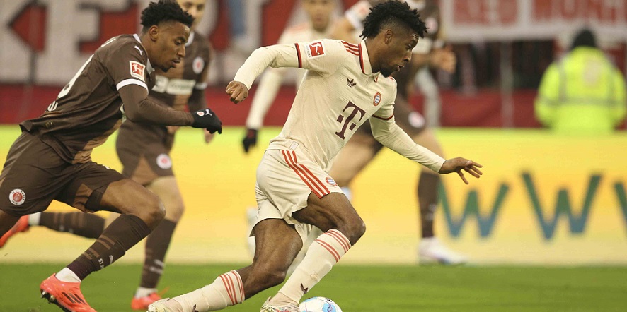 Kingsley Coman beim Spiel Bayern gegen St. Pauli