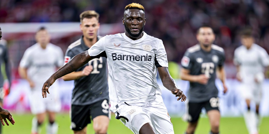 Victor Boniface (Bayer 04 Leverkusen) im Spiel gegen den FC Bayern München